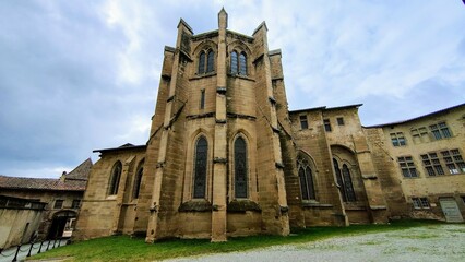 Fototapeta na wymiar Eglise abbatiale XIIème siècle SAINT ANTOINE L'ABBAYE (Isère)
