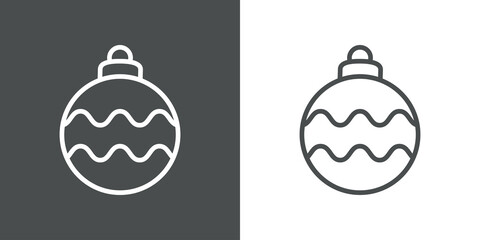 Decoración para árbol de navidad. Icono silueta de bola de navidad con líneas con forma de olas en fondo gris y fondo blanco © teracreonte