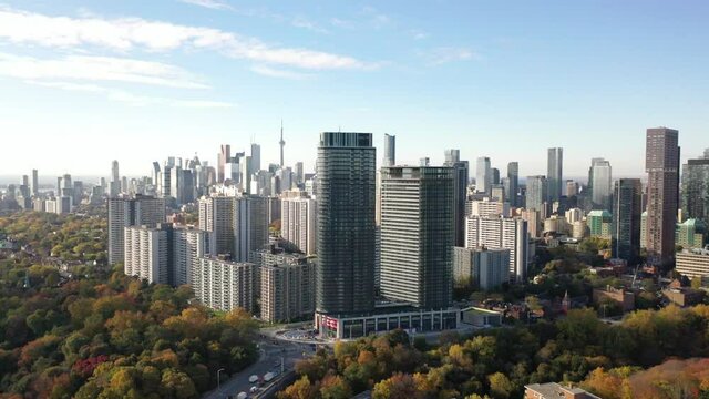  fall, highway, dvp highway, Bloor st east, Bayview, york, Canada, lake Ontario, drone, skyscraper, downtown, cn tower, condos Toronto, ariel view, lakeshore, skyscrapers, cityscape, view, urban, trav