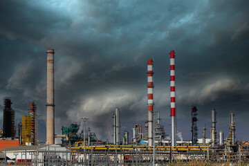 Obraz premium Industrial smoke from chimney