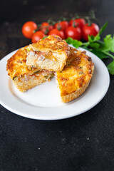 quiche pie chicken and mushrooms poultry turkey meat, filling vegetables, cheese meal snack on the table copy space food background rustic. top view