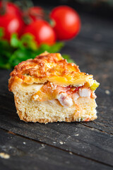 quiche pie chicken and mushrooms poultry turkey meat, filling vegetables, cheese meal snack on the table copy space food background rustic. top view