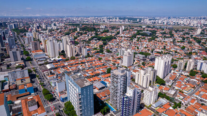 aerial view of houses and residential buildings in the Saúde district, São Paulo. Jabaquara Avenue