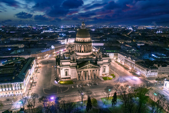Saint Petersburg at night. Russia landmarks. St. Isaac's Cathedral top view. Cathedrals Saint Petersburg. St. Isaac's Cathedral surrounded by night lights. Excursions St. Petersburg. Russia tour