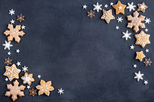 Christmas background with gingerbread cookies