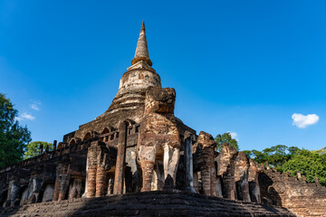 Fototapeta premium Ancient Ruins and Historical Parks in Thailand