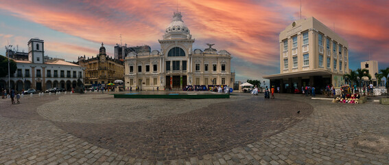 Obraz premium Panoramic photo of the square in front of the elevator Lacerda in Salvador Bahia Brazil