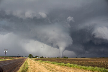 Obraz na płótnie Canvas Tornadoes