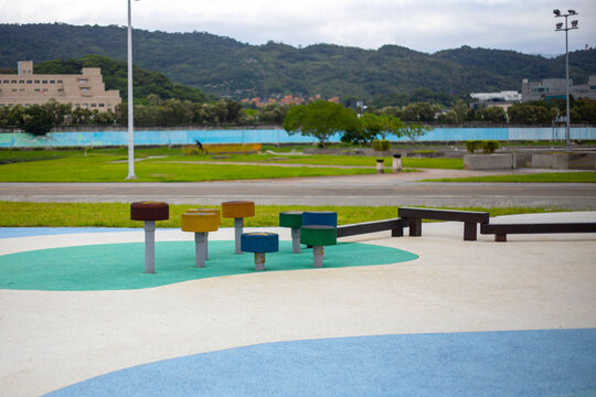 2 Best 公園遊具images Stock Photos Vectors Adobe Stock