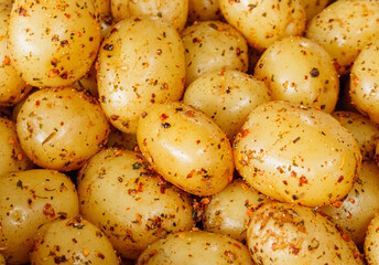 A lot of seasoned potatoes