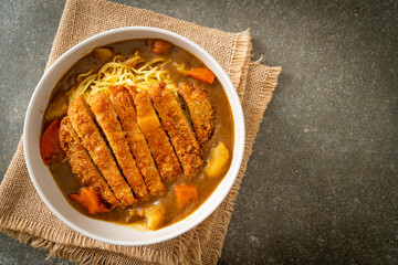 curry ramen noodles with tonkatsu fried pork cutlet