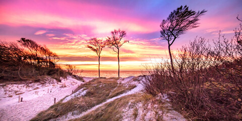 Fototapeta premium sonnenuntergang am meer
