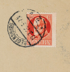 briefmarke stamp vintage retro alt old used gebraucht frankiert gestmpelt cancel rot red bayern bavaria 15 Regensburg mann man kopf head gesicht face bart beard 1920