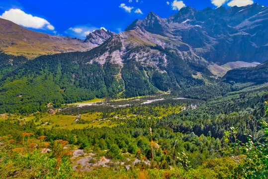 Hautes Pyrénées :  bellevue plateau