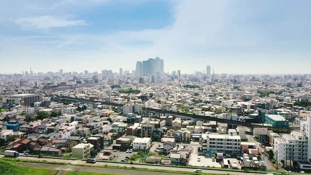 ドローン空撮　遠景からの名古屋市街