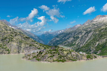 Fototapeta na wymiar View from the Grimsel Pass road to lake Grimselsee near Guttannen