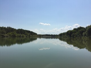 Fototapeta premium lake and clouds