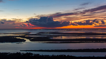 Fototapeta premium sunset over the bay