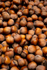 orzechy laskowe, dużo orzechów laskowych, hazelnuts