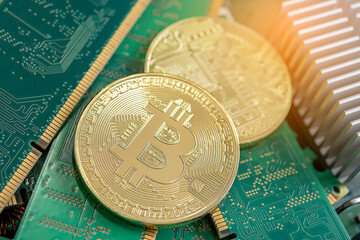 Cryptocurrency trend trading,Bitcoins are of great value can be used instead of money around the world,Bitcoin is more expensive on circuit board,cryptocurrency concept