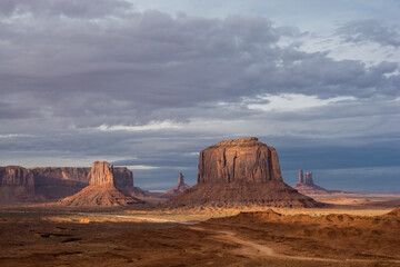 Amazing panoramic view to monuments from the John Ford Point