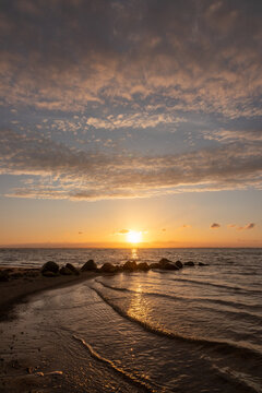 Scenic beach scene at sunset. © Lars Gieger