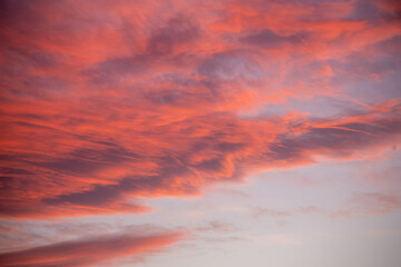 Fototapeta na wymiar Evening colours in the Glasgow sky