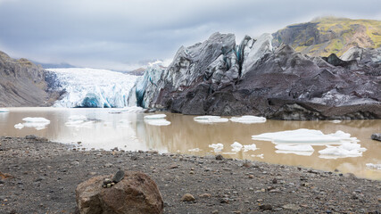 svinafellsjokull glacier