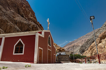 Iglesia de la virgen de Las Peñas, en el pueblo de Las Peñas, ciudad de Arica, región de Arica y Parinacota, Chile