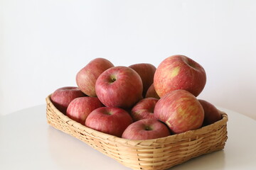 organic healthy fruit red apple