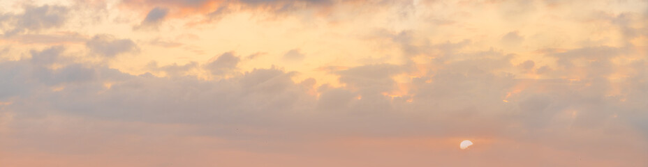 sunrise sky to horizon line 