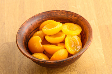 Canned apricot – sweet light dessert