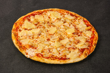 Pizza with chicken and pineapple