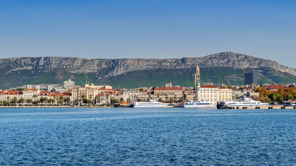 Fototapeta na wymiar Old town Split panorama with ships from port in Adriatic sea coast, Split, Croatia.