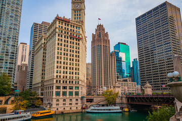 Early morning view of the main stem of the Chicago River with skyscrapers in the background, Downtown Chicago, IL, USA