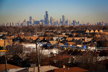Naklejka premium View of the skyline of Chicago, IL, United States of America, seen from a suburb of Chicago