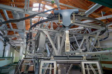 Steel construction of a cable car 