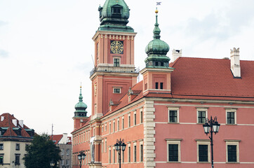 Fototapeta premium POLAND, WARSAW: Scenic cityscape view of city old center with old traditional architecture
