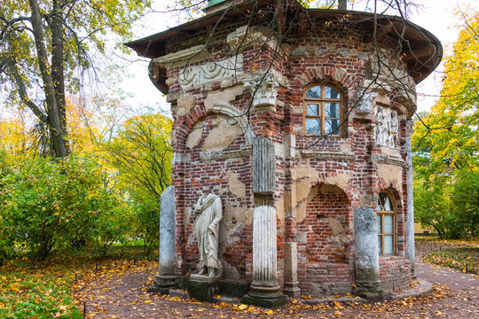 The Kitchen Ruin pavilion by Giacomo Quarenghi in the Catherine Park, Pushkin (Tsarskoye Selo), near St. Petersburg