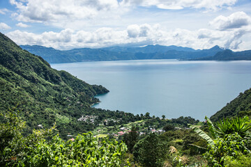 Fototapeta na wymiar Beautiful Lake Atitlan and the Guatemalan highlands, Solola, Guatemala.