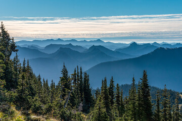 Great view over the Rockies mountain range from Mt Rainier NP