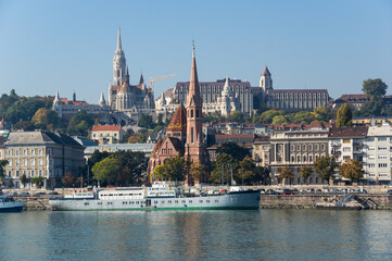 Obraz premium View of the historical center of Budapest