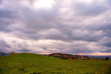 Sonnenuntergang, Wolken, Wind, Deutschland, Rhön	