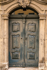 Fototapeta na wymiar old wooden door vintage look