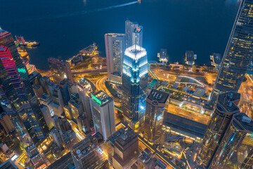 Fototapeta premium Night view from Victoria Peak in Hong Kong. Aerial shot.