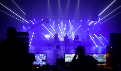 Fototapeta na wymiar Light from the scene during the concert