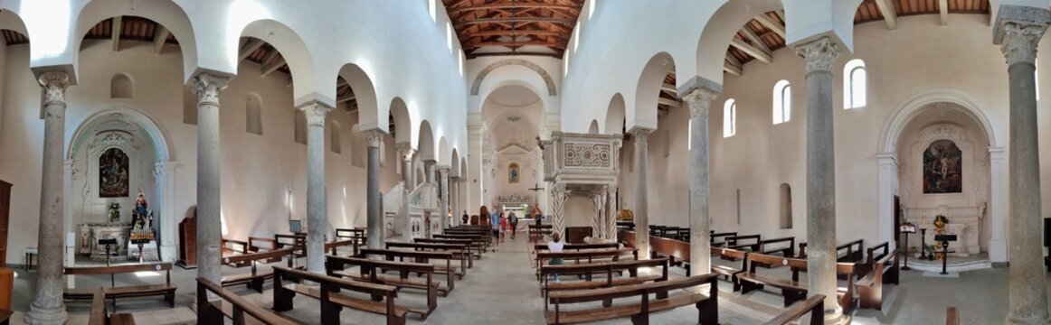 Ravello - Panoramica interna del Duomo