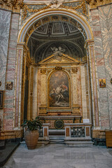 altare chiesa Roma