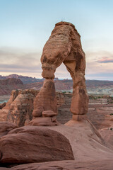 Fototapeta na wymiar Sunrise over Delicate Arch in the Arches National Park