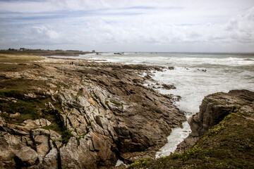 Fototapeta na wymiar la côte sauvage à quiberon en Bretagne dans le morbihan en france